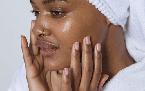 Les huiles démaquillantes d'African Beauty : un moyen doux et efficace de se démaquiller