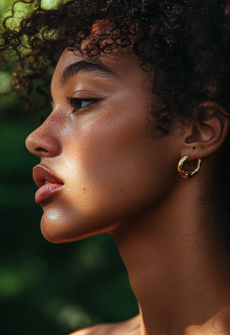 <p>UNE PEAU <br/>ÉCLATANTE</p>