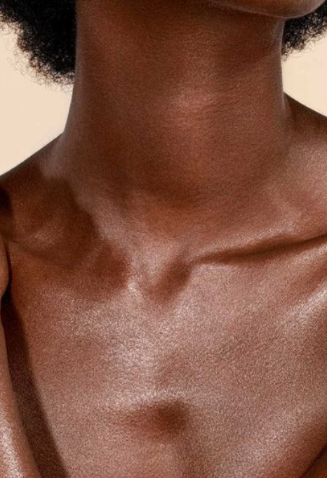 Les peaux noires ont-elles besoin de crème solaire ?