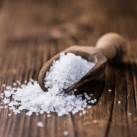 Secret de l'exfoliation africaine : Entre Sel, Sucre et Rituels Ancestraux