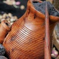 Le Khôl : Bien plus qu'un trait de liner, un héritage africain gravé dans le regard