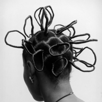 Tresses au fil africain ou African Hair Threading : Le secret millénaire pour étirer ses cheveux  sans chaleur