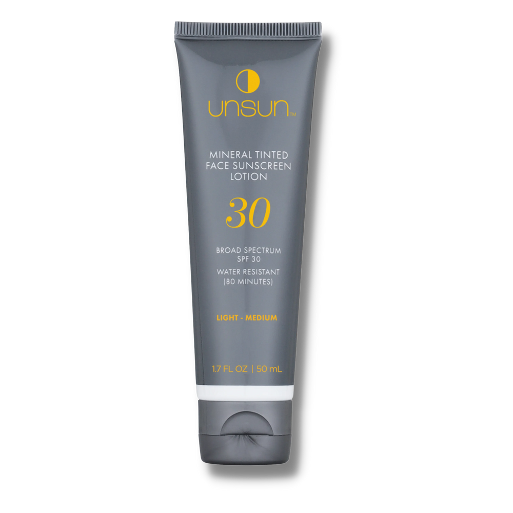 Mineral Tinted Face Sunscreen In "Light/Medium" (50ml)